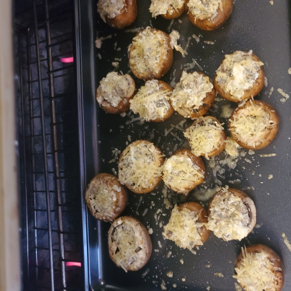 Mouth-Watering Stuffed Mushrooms