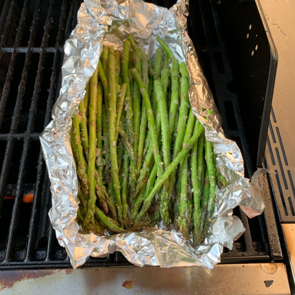 Grilled Lemon Parmesan Asparagus