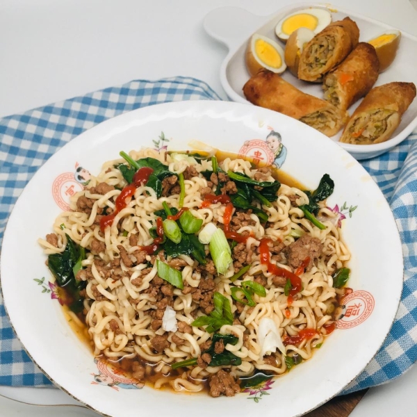 Spicy Tan Tan Soup (Tantanmen or Dan Dan Noodles)