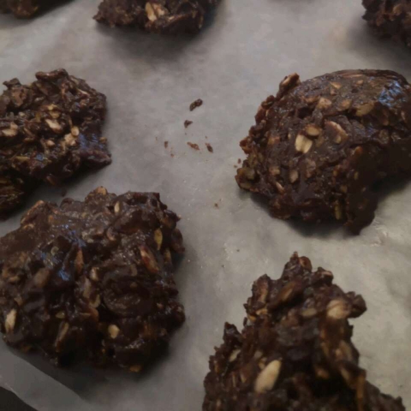 No-Bake Chocolate Oatmeal Cookies