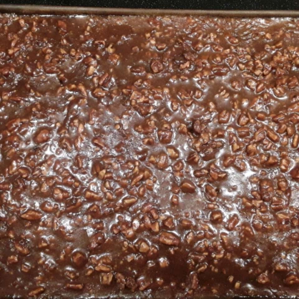 Old Southern Chocolate Pecan Sheet Cake
