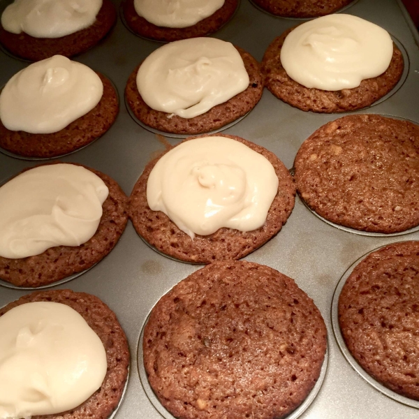 Fluffy Carrot Muffins with Cream Cheese Frosting