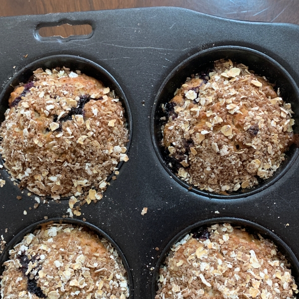 Berry Oatmeal Muffins