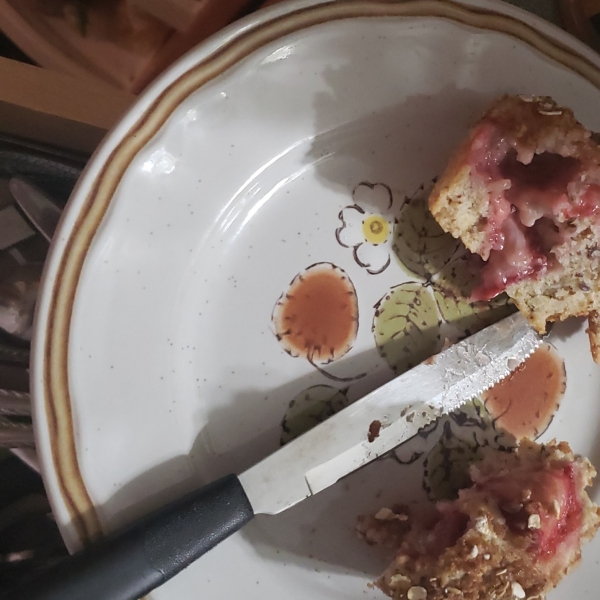 Berry Oatmeal Muffins