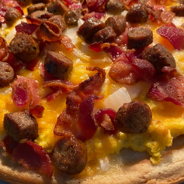 Egg Breakfast Pizza