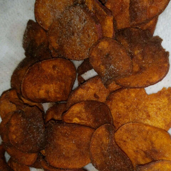 Fried Cinnamon Sweet Potato Chips