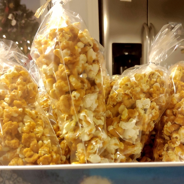 My Amish Friend's Caramel Corn