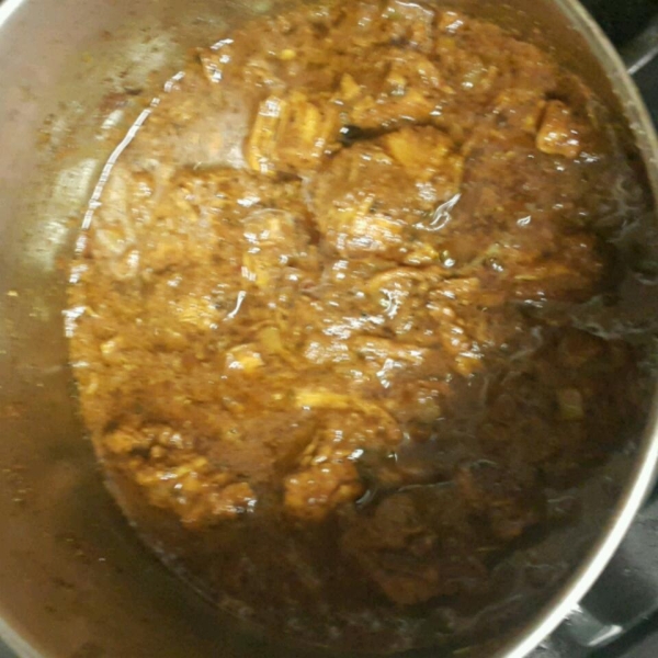 Spicy Indian Chicken Curry Yummy