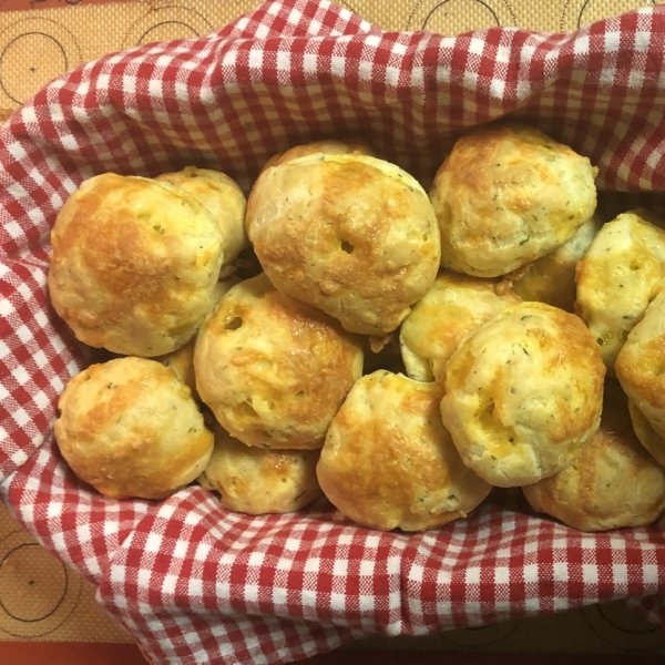 Chef John's Party Cheese Puffs