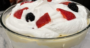 Berry Cheesecake Trifle