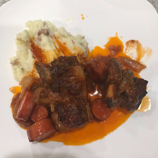 Barbeque Style Braised Short Ribs