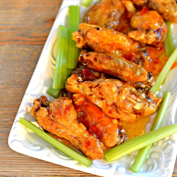 Sweet Chili and Orange Marmalade Glazed Chicken Wings