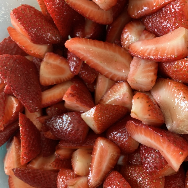 Simple Strawberry Sauce