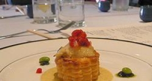 Scallops in Pastry with Lobster Sauce