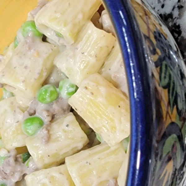 Pasta with Peas and Sausage