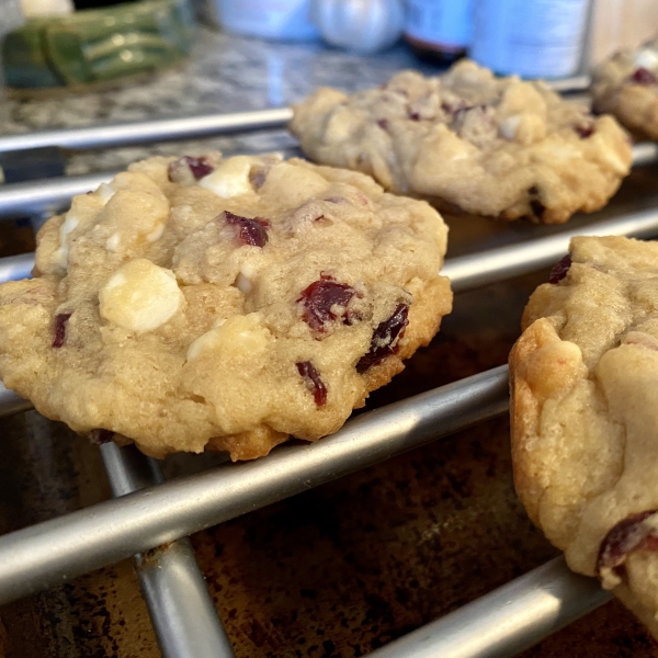 White Chocolate and Cranberry Cookies