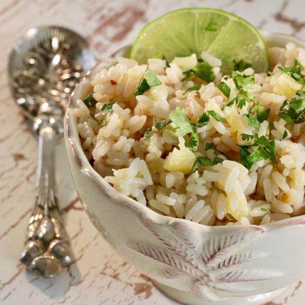 Instant Pot Pineapple-Coconut-Lime Rice