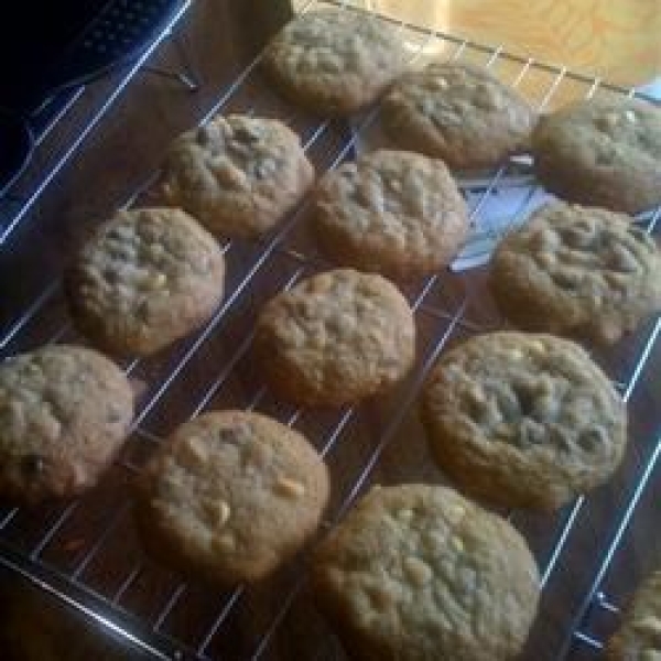 Double Chocolate Chip Macadamia Cookies