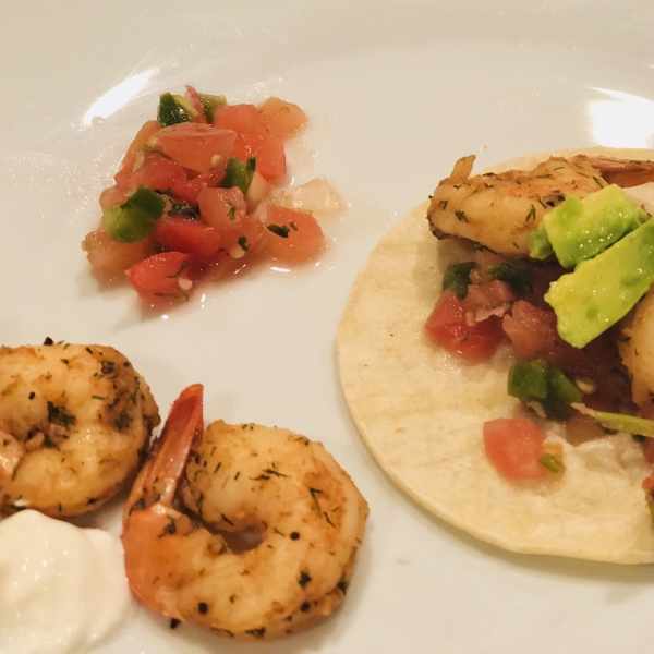 Spicy Shrimp Tacos with Avocado