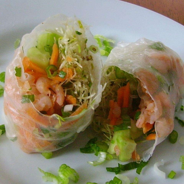 Fresh Spring Rolls With Thai Dipping Sauce