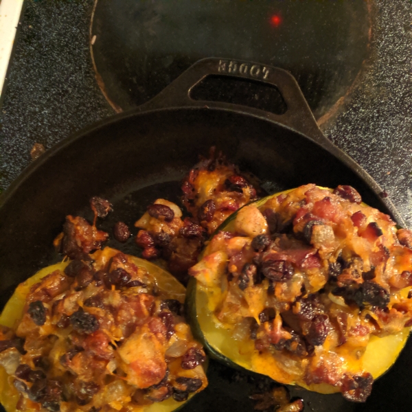 Apple-Stuffed Acorn Squash