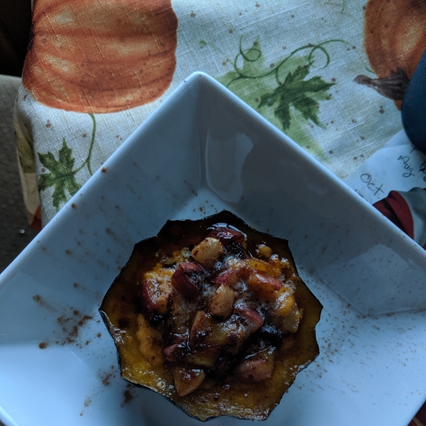 Apple-Stuffed Acorn Squash