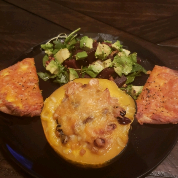 Apple-Stuffed Acorn Squash