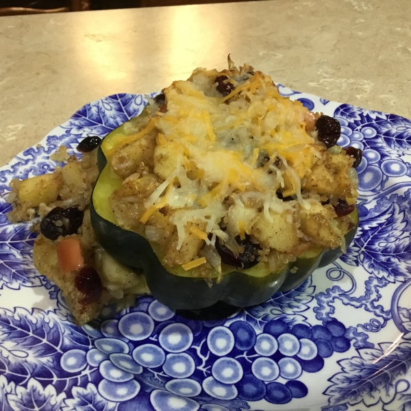 Apple-Stuffed Acorn Squash