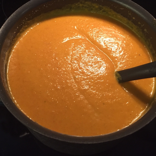 Creamy Carrot With Curry Soup