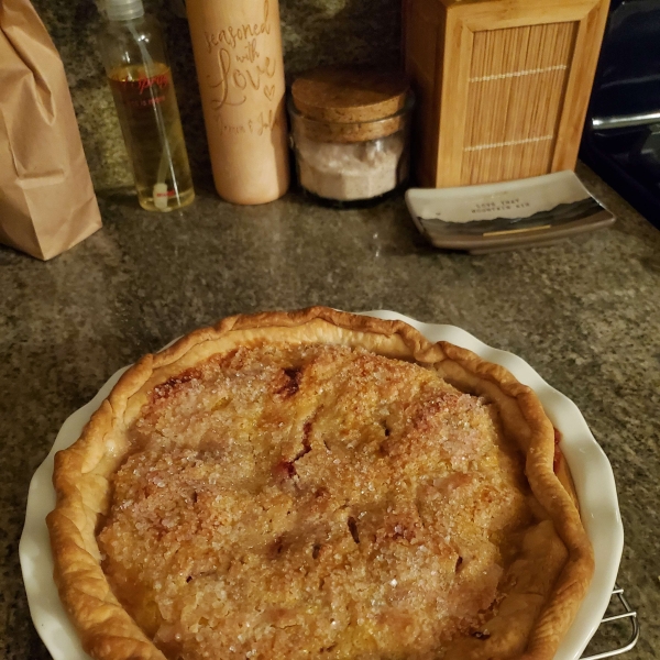 Rhubarb and Strawberry Pie