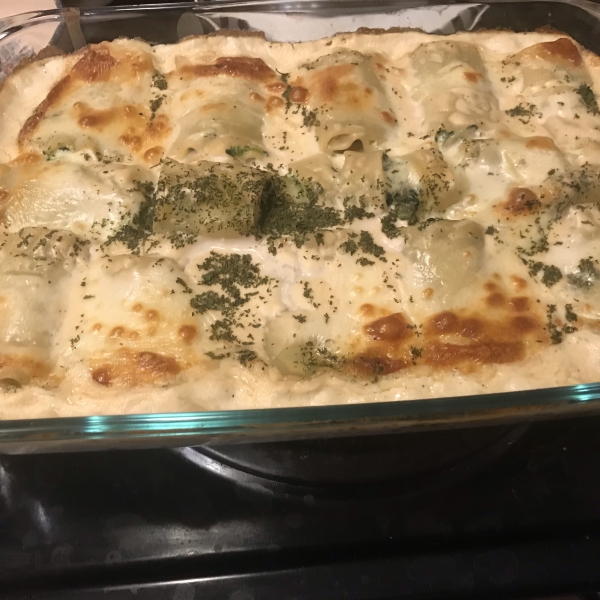 Lasagna Alfredo Roll Ups