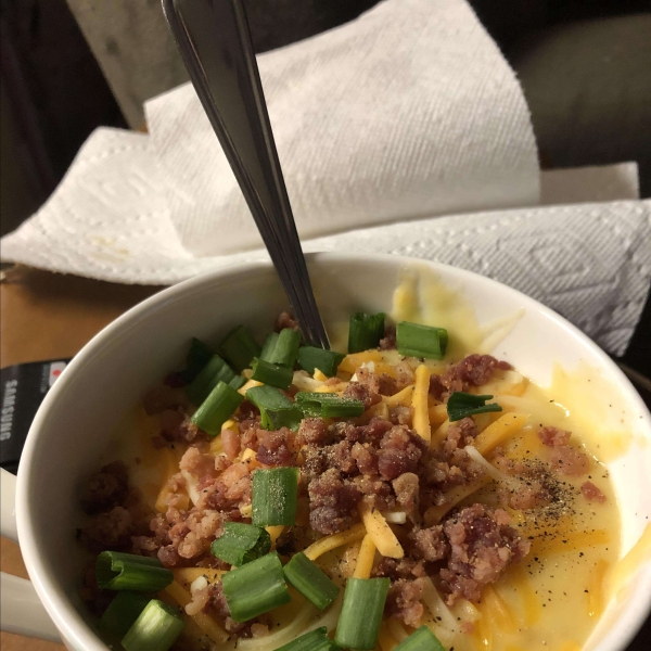 Instant Pot Potato and Bacon Soup