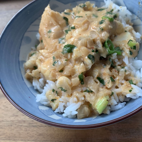 Fish Filet in Thai Coconut Curry Sauce