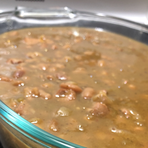 Instant Pot® Yardbird Chili with White Beans