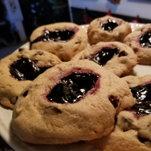 Sugared Black Raspberry Tea Cookies