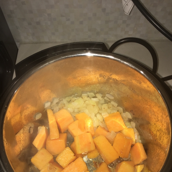 Instant Pot® Butternut Squash and Pumpkin Spice Soup