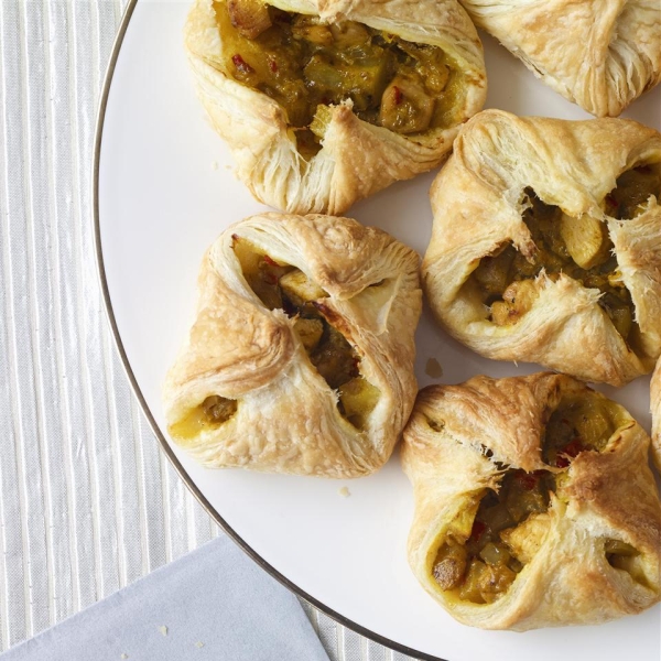 Chicken Curry Puffs