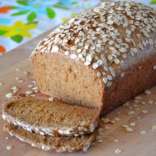 Old-Fashioned Oatmeal Brown Bread