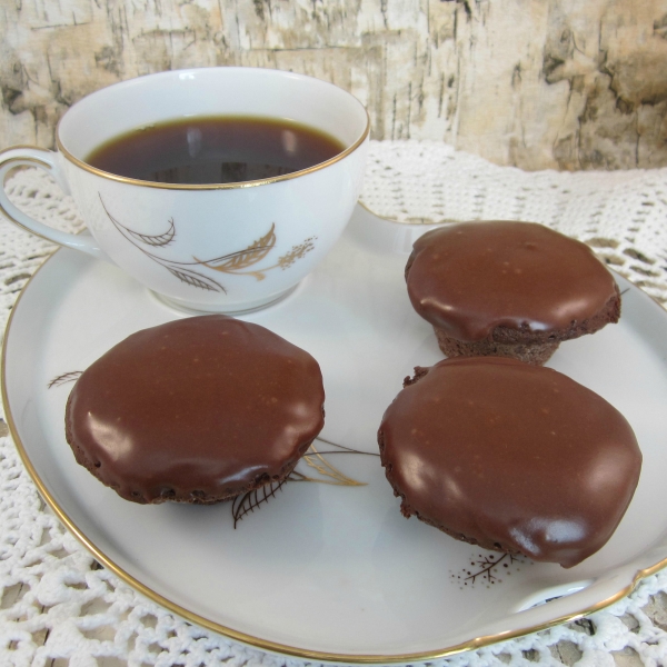 Texas Chocolate Mini Cake Bites