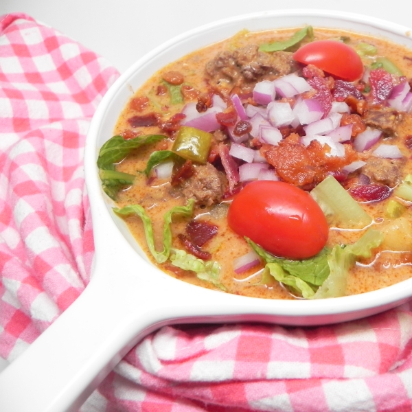 Keto Bacon Cheeseburger Soup