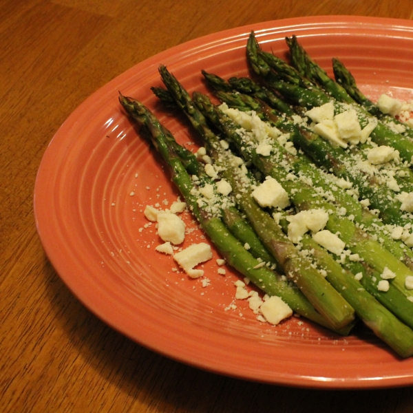 Broiled Asparagus with Goat Cheese