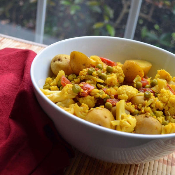 Slow Cooker Vegetarian Curry