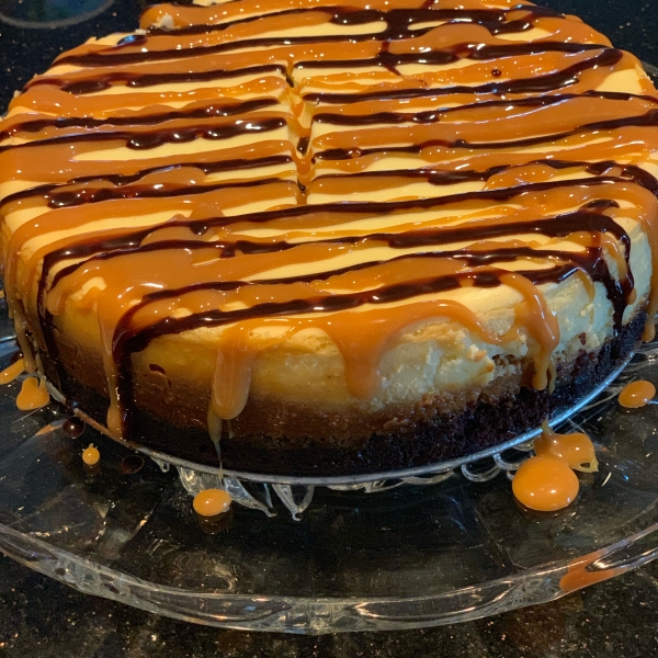 Brownie Caramel Cheesecake