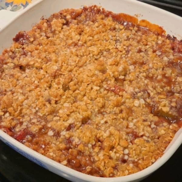 Mom's Rhubarb Crisp