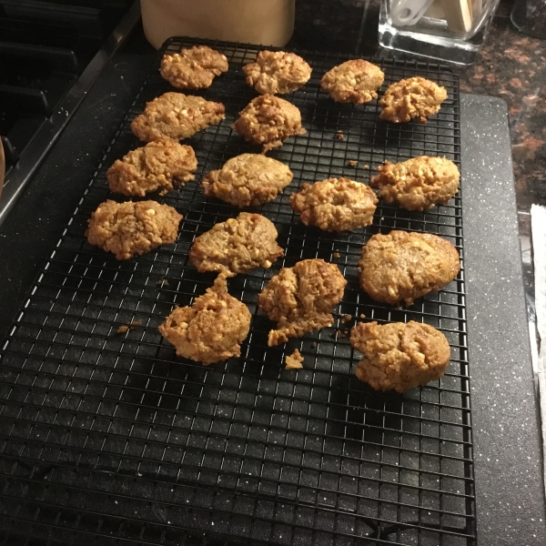 Sugar-Free Peanut Butter Cookies