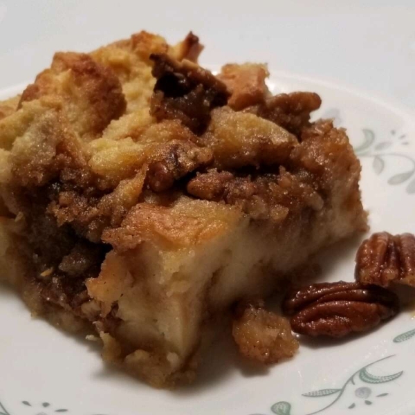 Easy Pecan Pie Bread Pudding