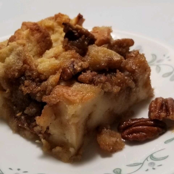 Easy Pecan Pie Bread Pudding
