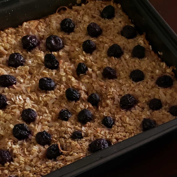 Coconut-Blueberry Baked Oatmeal