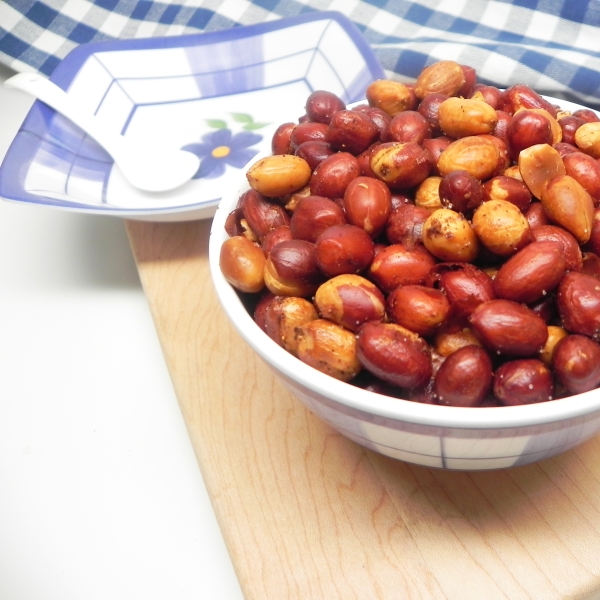 Air Fryer Spicy Roasted Peanuts