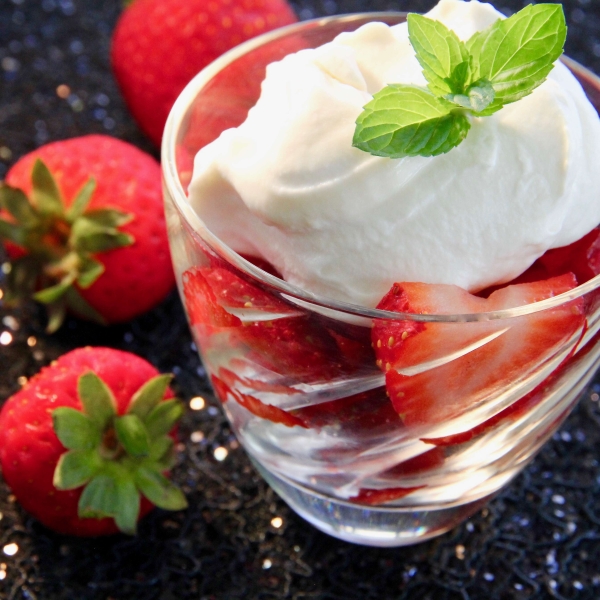 Strawberries Romanoff